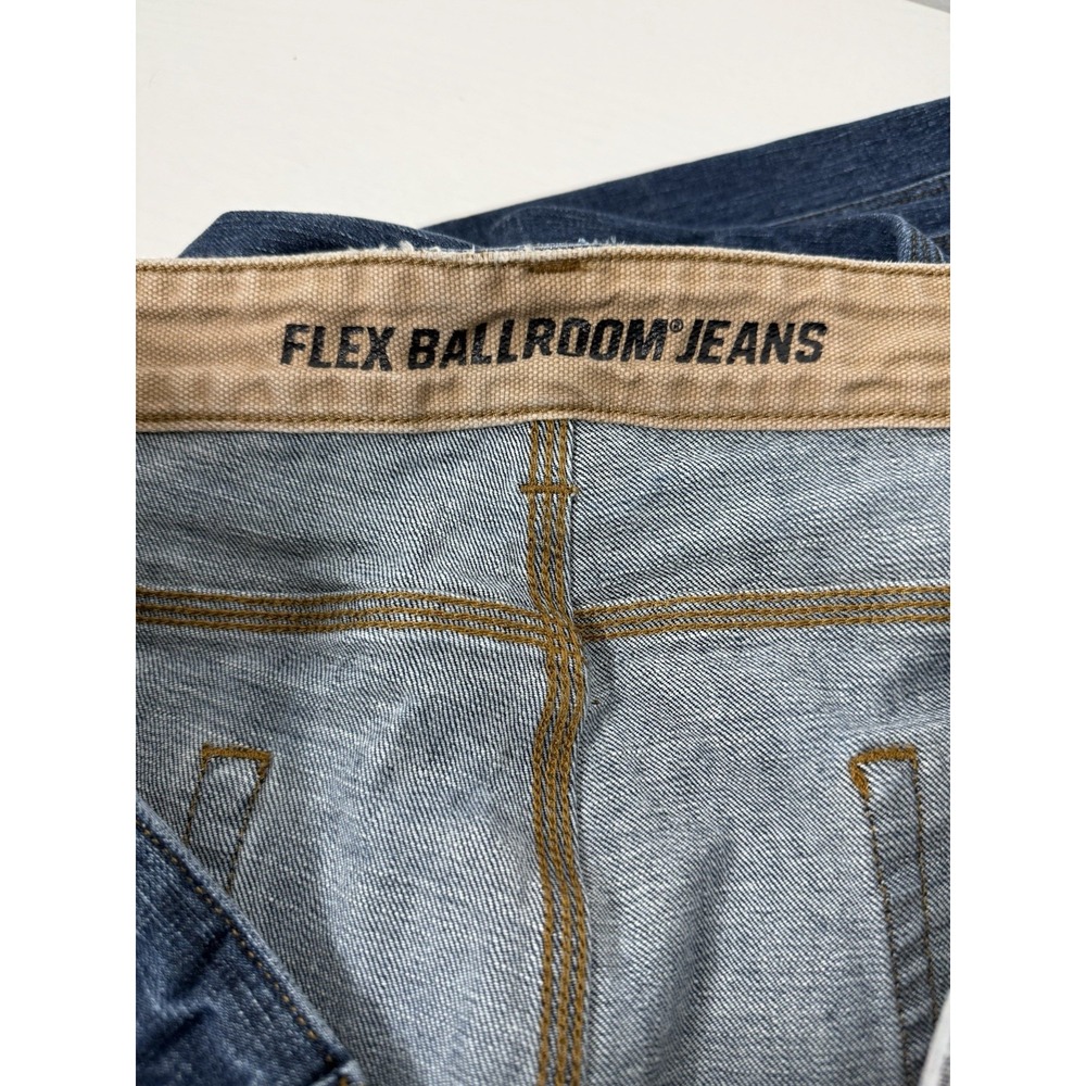 Duluth Trading Ballroom Double Flex Relaxed Jeans Preowned 40x34 - Picture 3 of 11